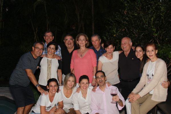 Phenomenal Family / Familia Fenomenal - Diana Benedetti